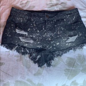 🖤Distressed Denim Shorts